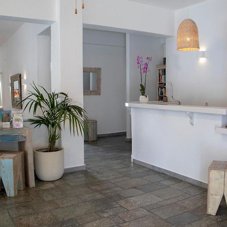 Hotel Manos Náoussa Extérieur photo