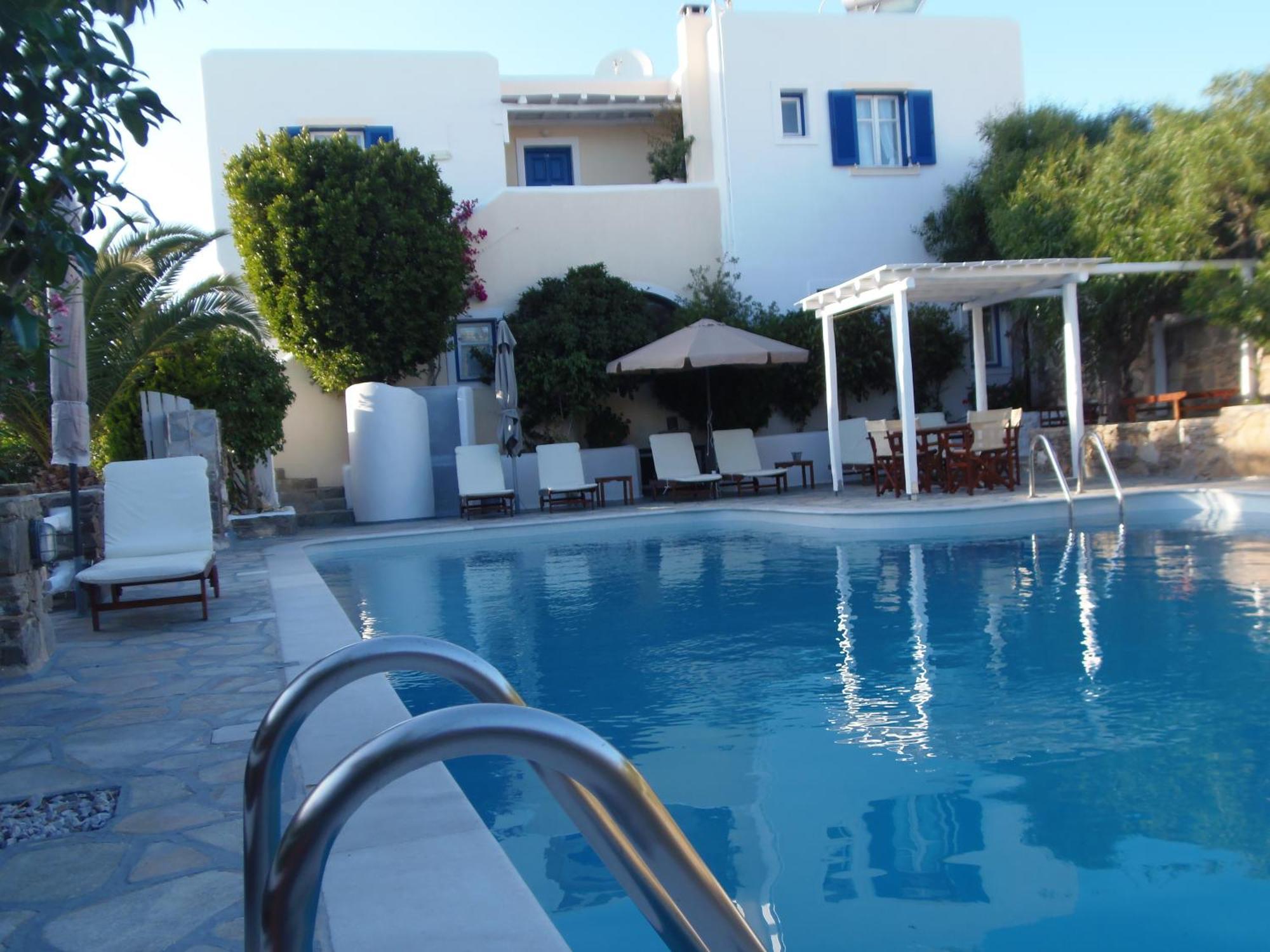 Hotel Manos Náoussa Extérieur photo