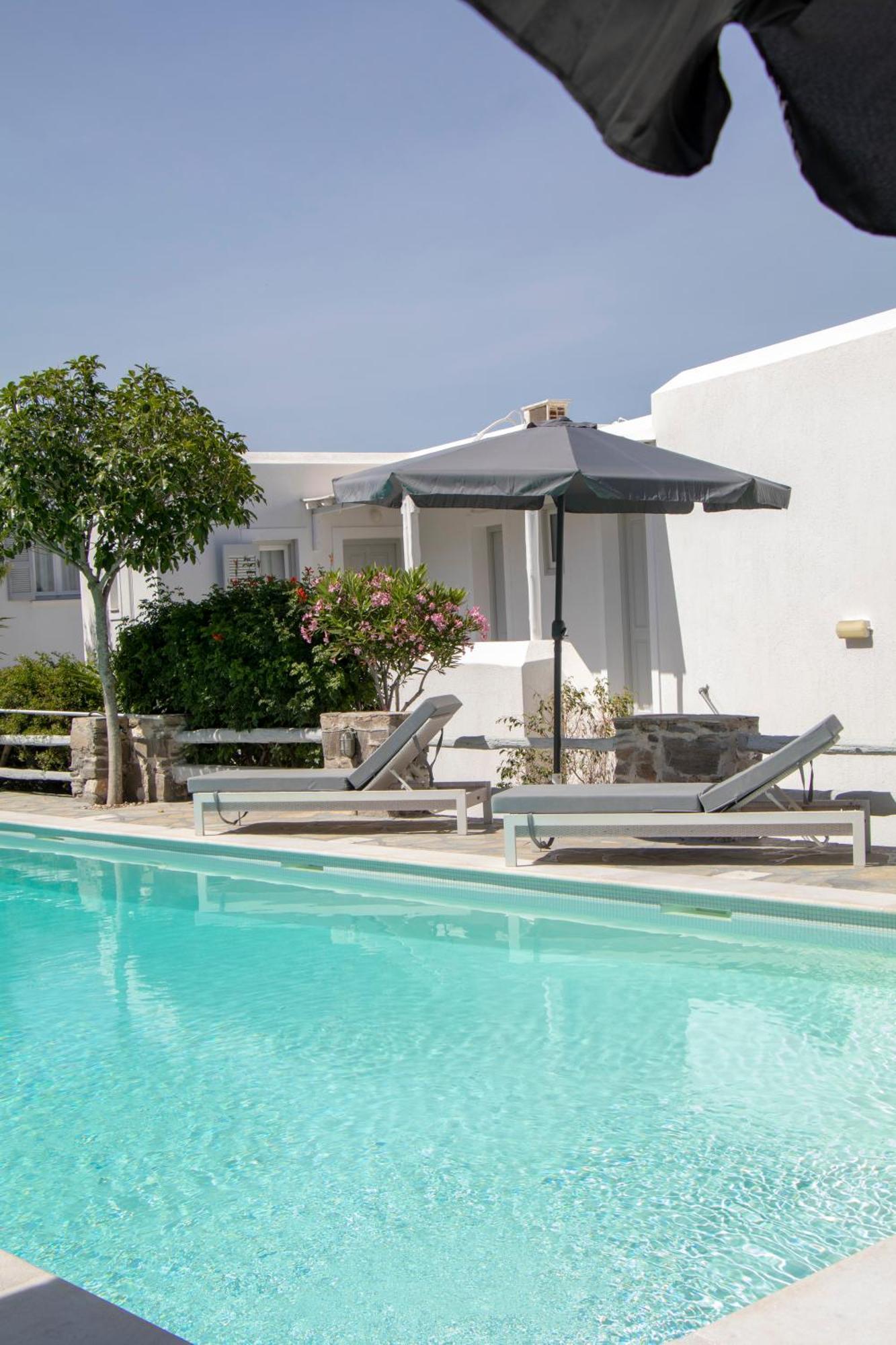 Hotel Manos Náoussa Extérieur photo